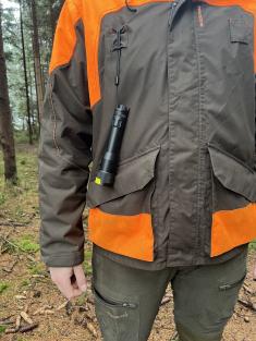 WoHi Spectrum 4 - taktická policejní svítilna